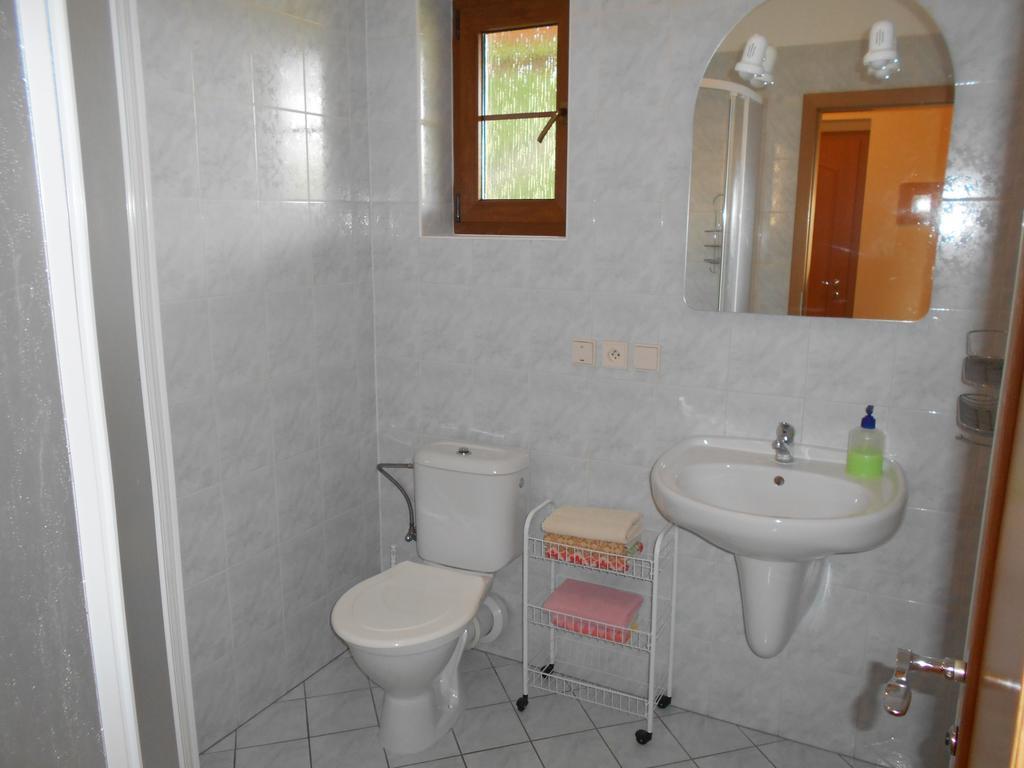Apartmany Base Camp Zelezna Ruda Ngoại thất bức ảnh